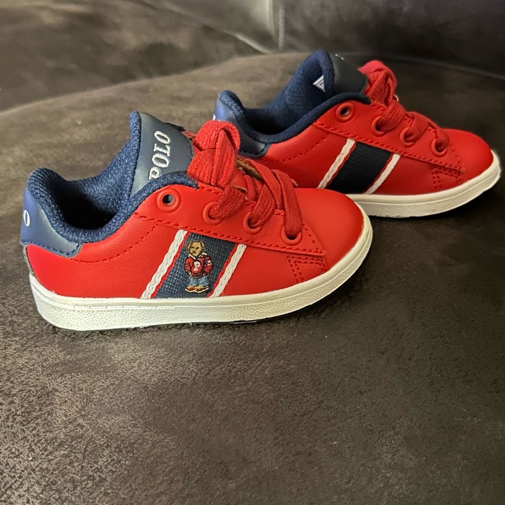 POLO by Ralph Lauren Sneaker Sz 5
